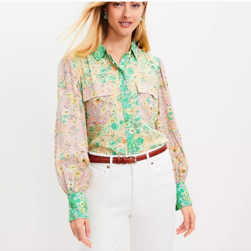 LOFT Floral Crepe Patchwork Button Down Blouse Size Small, RN#140923, NWOT